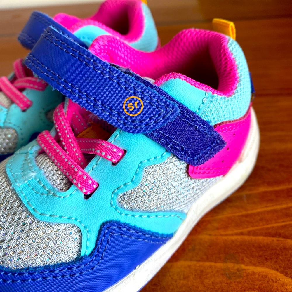 Stride rite Winslow sneakers